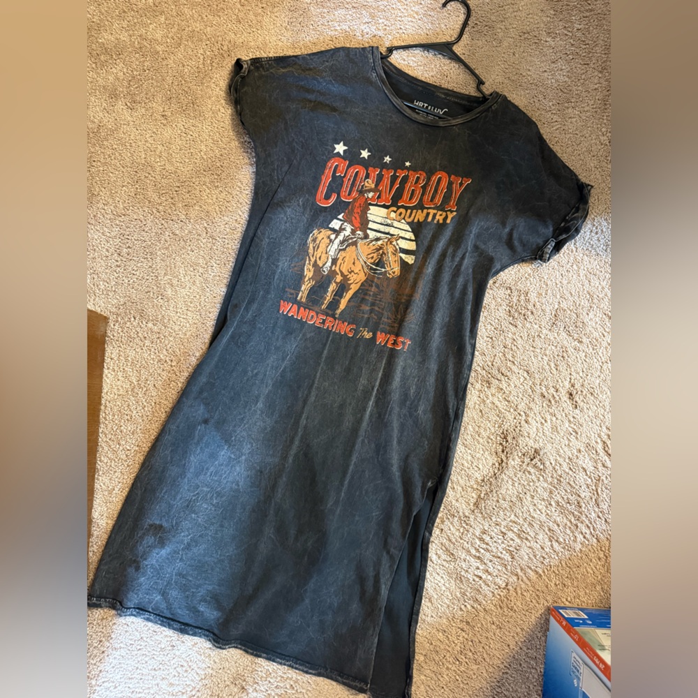 Cowboy Country Graphic T-Shirt